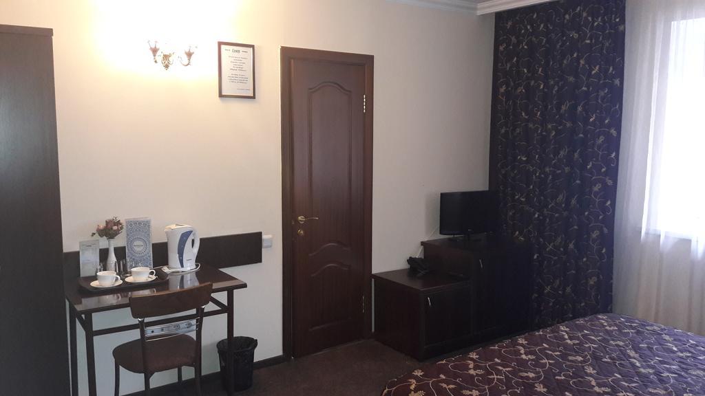 Salem On Tulebaeva Street Hotel Almaty Extérieur photo